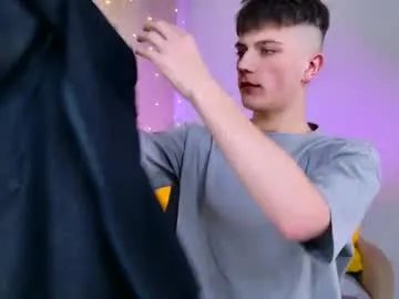 rony_winston — spank my ass #Lovense #bigdick #new #18 #shy [140 tokens remaining]