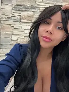 HaileyDiana — SPANK BOOBS WITH DILDO